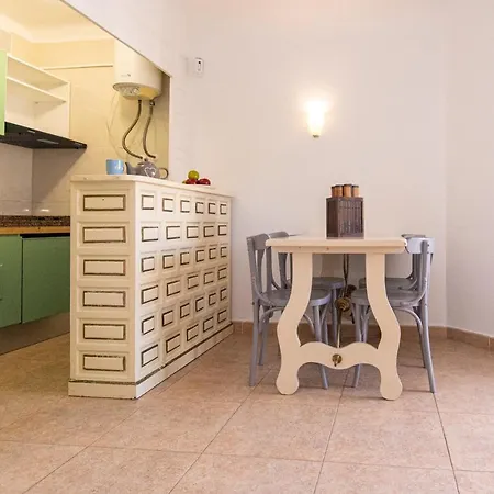 Rentalmar Jazmin Апартаменты Салоу