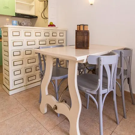 Rentalmar Jazmin Апартаменты Салоу